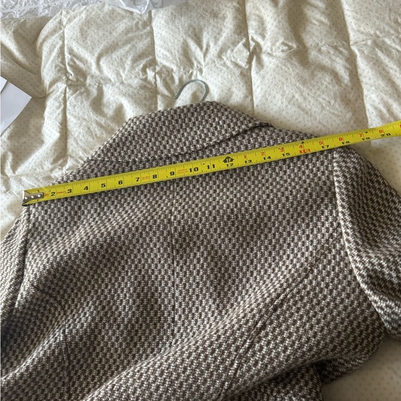 Tahari tweeted blazers - Picture 9 of 9